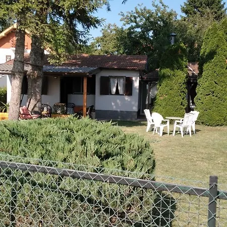 Hébergement de vacances Vikendica Markovic *